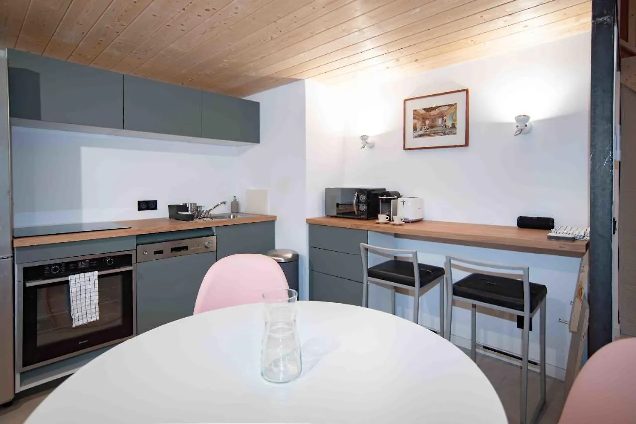 Apartment With Mezzanine Near The Train Station Lyon France
