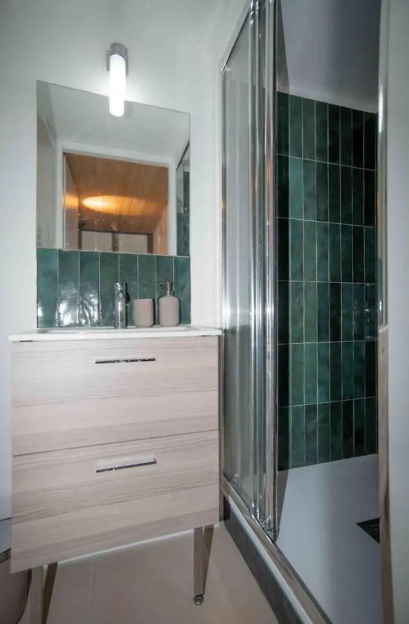 Apartment With Mezzanine Near The Train Station Lyon 0*,